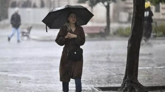 Doğu Karadeniz'de Kuvvetli Sağanak Yağış Uyarısı: Ordu ve Giresun'da Şiddetli Yağış Bekleniyor