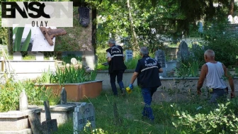 Mezarlıkta toprağa gömülü halde silah bulundu