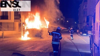 Halk otobüsü alev topuna döndü