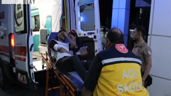 Kavgada birbirini bıçaklayan 2 arkadaş yaralandı