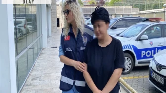 Annesini 11 yerinden bıçakla yaraladı