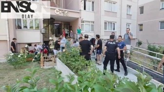 Beylikdüzü'nde 15 katlı bina tahliye edildi; bazıları zehirlenme şüphesiyle hastaneye götürüldü