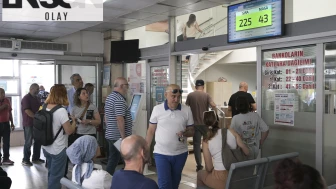 Eski tip sürücü belgelerinin yenilenmesi için verilen süre yarın sona eriyor