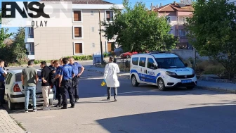 Nişana karşı çıkan kızın babasını tüfekle vurdu