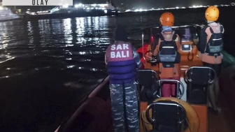 Endonezya'da feribot battı: 30 kişi kayıp