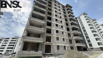 Çalıştığı inşaattan düşen işçi can verdi