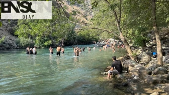 Hakkari'de sıcaktan bunalanların gözdesi Avaşin Deresi
