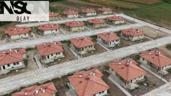 Asrın felaketinin yaraları sarılıyor: Köy evleri teslim edildi