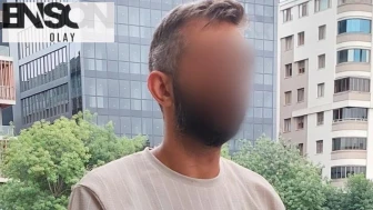 Aldattığını eşine anlatan iş arkadaşını bıçakladı