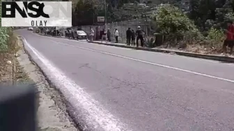 Ralli yarışında araç seyircilerin arasına daldı: Ölü ve yaralılar var