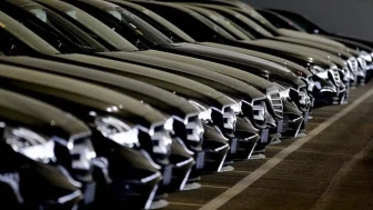 ABD menşeli otomobillere indirim müjdesi mi geliyor? İşte fiyatı düşecek araç markaları ve modelleri!