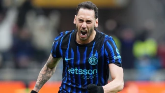 Hakan Çalhanoğlu, Inter Arsenal karşılaşmasında ilk 11'de şans bulacak!