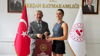 Kaymakam Mercan, LGS Türkiye birincisini makamında kabul etti