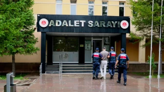 Bayburt'ta kaçak olan hükümlü, jandarma ekipleri tarafından yakalandı.