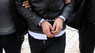 Muş'ta aranan firari hükümlü, jandarma ekipleri tarafından yakalandı! 4 yıl 2 aylık cezası için cezaevine gönderildi
