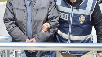 Röntgende ortaya çıktı ! 4 şüphelinin mide ve bağırsaklarında uyuşturucu ele geçirildi