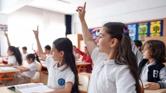 Okullarda ara tatil kaldırılacak mı? Bakan Tekin'den dikkat çeken açıklama