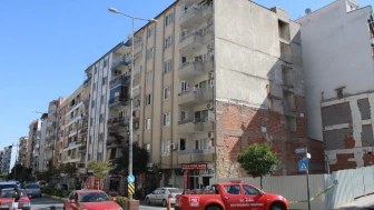 Aydın Efeler'de doğal gaz endişesi : 6 katlı bina tahliye edildi