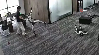 Çin'de insansı robot geliştiricisi olan mühendise tekme attı