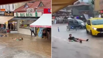 Fethiye'de sel sularında şişme yatakla yüzdüler
