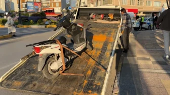 Plakasız motosikletle trafiğe çıktı : Aksaray'da sürücüye 46 bin lira ceza