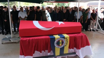Tribünde kalp krizi geçiren Fenerbahçeli taraftar son yolculuğuna uğurlandı