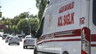 Uşak-İzmir yolunda can pazarı! İşçi servisleri birbirine girdi: Çok sayıda yaralı var