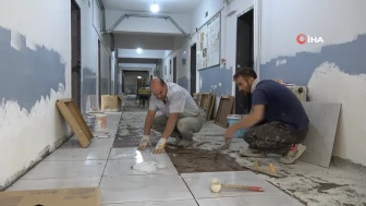 Van Edremit'te öğretmenlerden örnek dayanışma: Okulu yenilediler