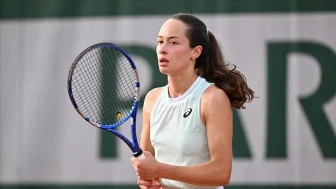 Zeynep Sönmez, Guadalajara Açık Tenis Turnuvası'nda çeyrek finale yükselmeyi garantiledi