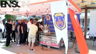 Muğla’da vefa günü: Vali Akbıyık tezgahın başına geçti, vatandaşlara lokma dağıttı