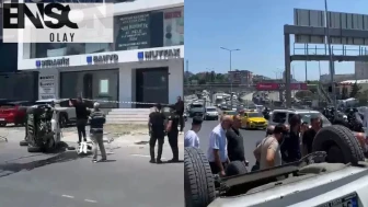 Avcılar E-5 Karayolu'nda kaza : Araç yan yola uçtu
