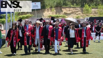 Kastamonu Üniversitesi'nde 4 binden fazla öğrenci mezuniyet coşkusu yaşadı