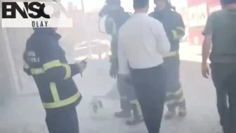 Adıyaman Kahta'da iş merkezinde çıkan yangında 2 kişi hastaneye kaldırıldı