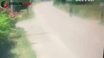 Bursa'da kamyonet ile motosiklet çarpıştı: 1 ağır yaralı