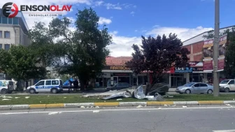 Fırtına Erzincan'ı vurdu : Çatılar uçtu, ağaçlar devrildi
