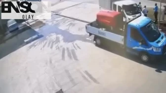 Bursa'da su birikintisine giren motosiklet sürücüsü kaza yaptı