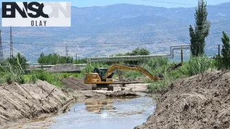 Alaşehir'de Zeytinçayı Deresi temizlendi, taşkın riskine önlem alındı
