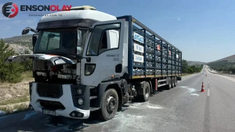 Afyonkarahisar'da tüp yüklü tırda yangın