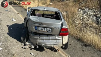 Adıyaman'da çekici ile otomobil çarpıştı: 2 yaralı