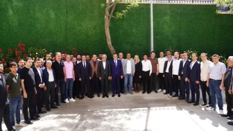 Hac dönüşü ilk mesajını verdi: Başkan Yarka'dan "Vav" harfiyle tevazu dersi