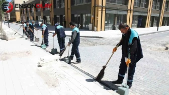 Battalgazi Belediyesi’nden akpınar çarşısı’nda temizlik çalışması