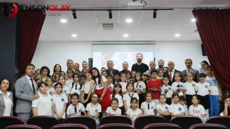 Minik Tuna’nın gösterisinde babasından duygusal destek