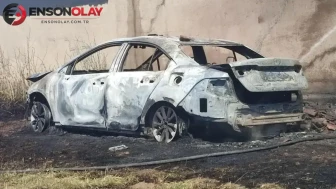 Kırklareli'de korkutan yangın : Otomobil ve ahır küle döndü