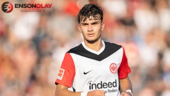 Galatasaray'ın haftalardır beklediği Can Uzun haberi geldi ! Frankfurt geri adım atıyor