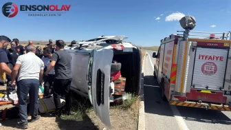 Van'da iki aracın çarpıştığı kazada 8 kişi yaralandı