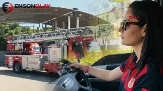 Olay yerine hem hızlı hem güvenli bir şekilde ulaştırıyor… İzmir itfaiyesinin ilk ve tek kadın şoförü Ayet