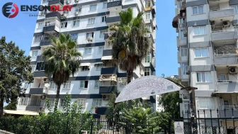 Adana'da kan donduran olay : Tartıştığı eşinin başına çekiçle vurup boğazından bıçakladı