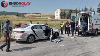 Tokat'ta iki otomobil kafa kafaya çarpıştı : Kazada 2 yaralı