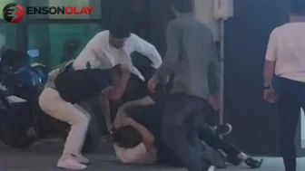 Arnavutköy'de sokak ortası dehşet : Yerde yatan genci demirle vurdular
