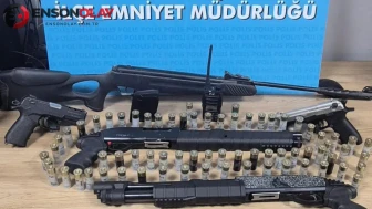 Eskişehir'de Silah Paylaşımı Yapan 2 Şüpheli Gözaltına Alındı